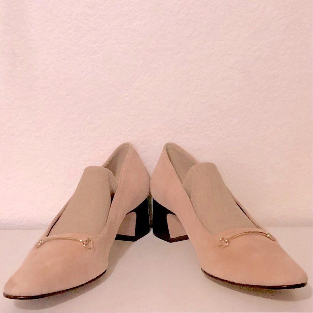 (NWOT) Gucci Vintage Suede Horse Bit Taupe Pink Mid-Heel Pointed Heels | 38C
